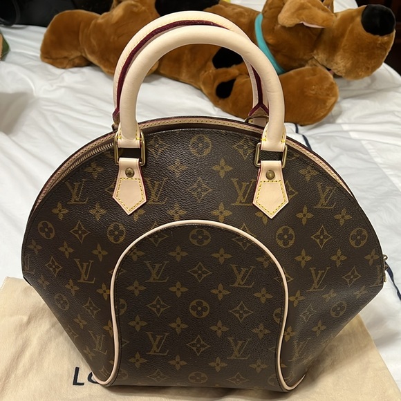 Louis Vuitton Ellipse MM - Picture 3 of 12